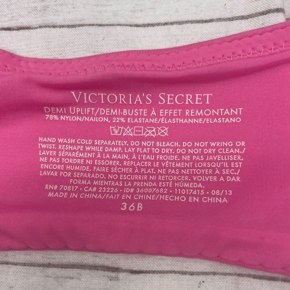 Victoria's Secret Womens Pink Uplift  Demi Bra Size 36B Underwire Convertible - Picture 8 of 8